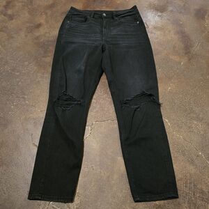 American Eagle Mom Jeans Distressed Black Size 6R